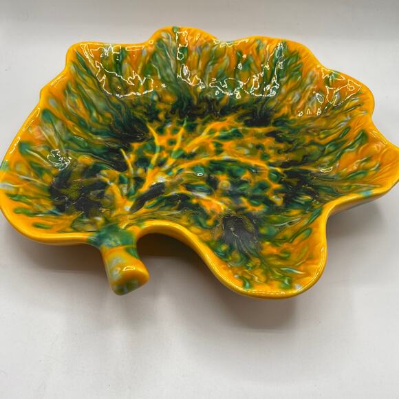 Vintage Holland Mold‎ Drip Glazed Ceramic Leaf Dish - Picture 2 of 6
